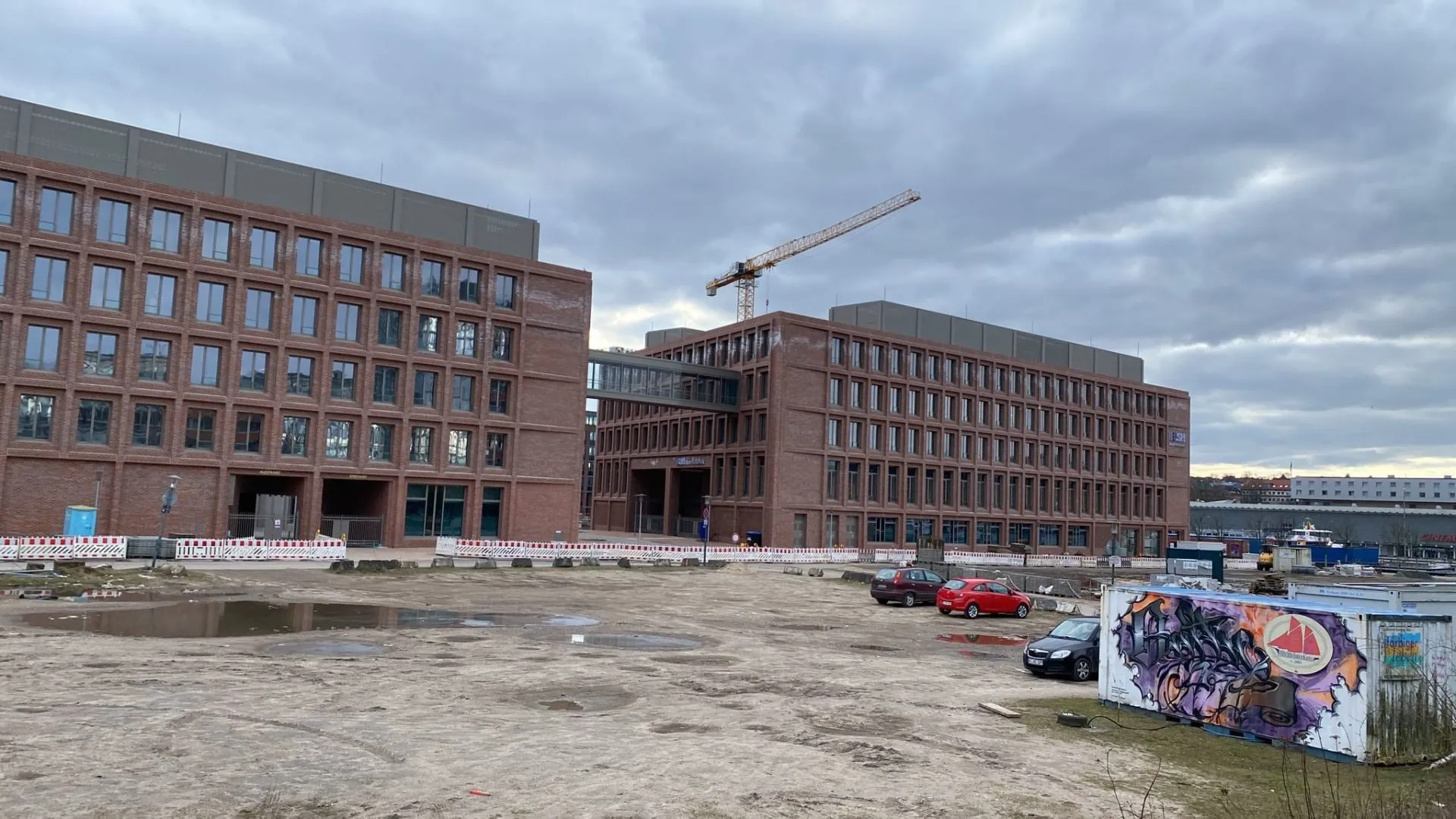 Pfosten-Riegel-Fassade am Gebäude der Investitionsbank Kiel