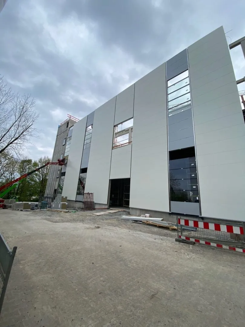Pfosten-Riegel-Fassade am Knipex-Werk in Wuppertal